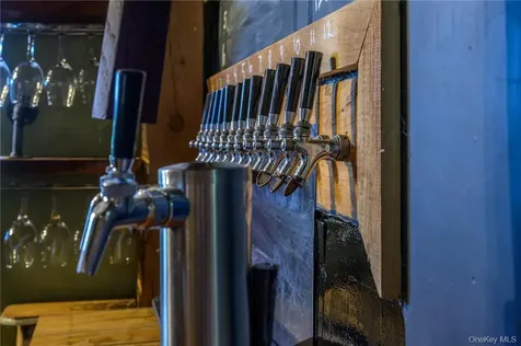 1727 Route 9 Germantown NY 12526