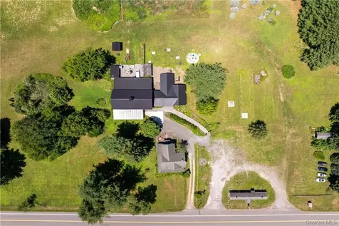 1727 Route 9 Germantown NY 12526