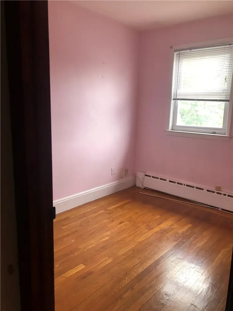 3175 Valhalla Drive Bronx NY 10465