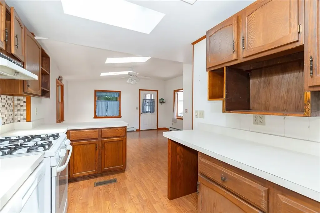 30 Barrytown Road Red Hook NY 12571