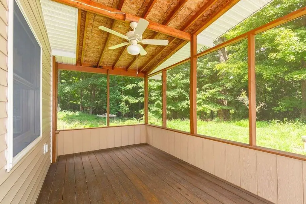 30 Barrytown Road Red Hook NY 12571