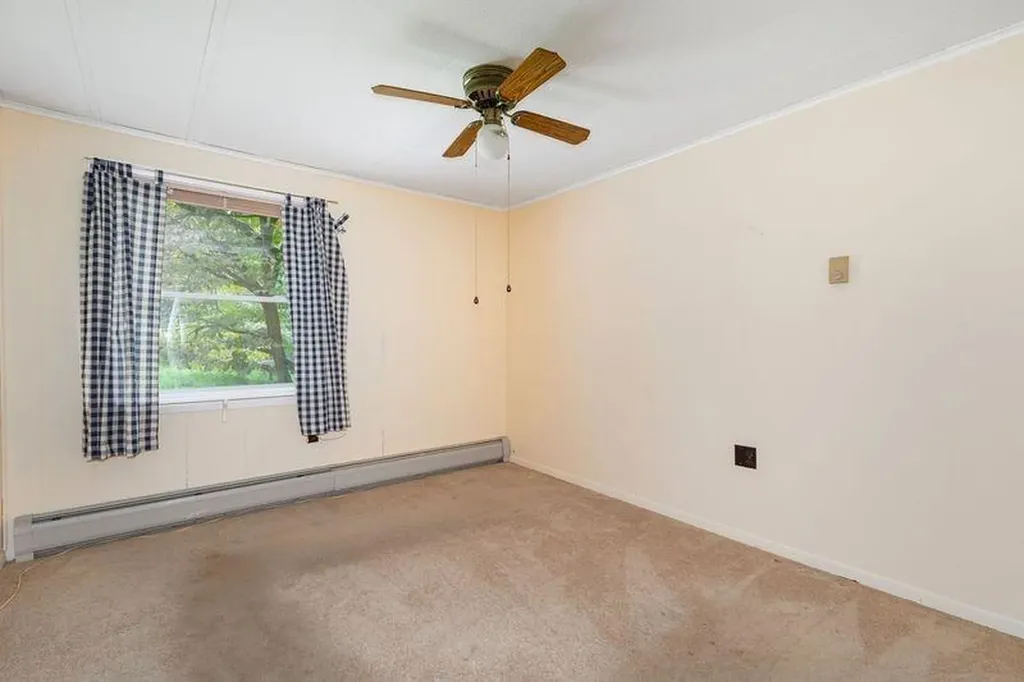 30 Barrytown Road Red Hook NY 12571