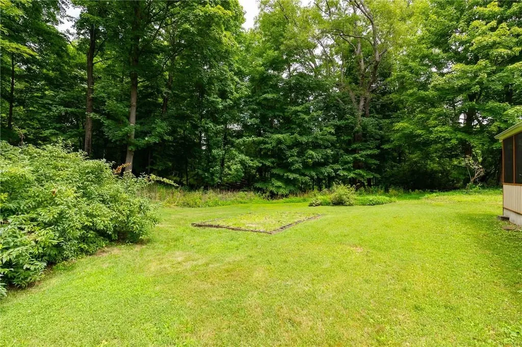 30 Barrytown Road Red Hook NY 12571