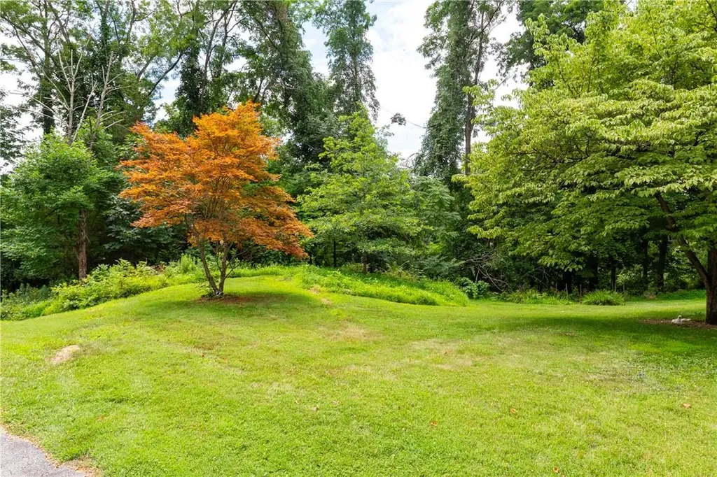 30 Barrytown Road Red Hook NY 12571
