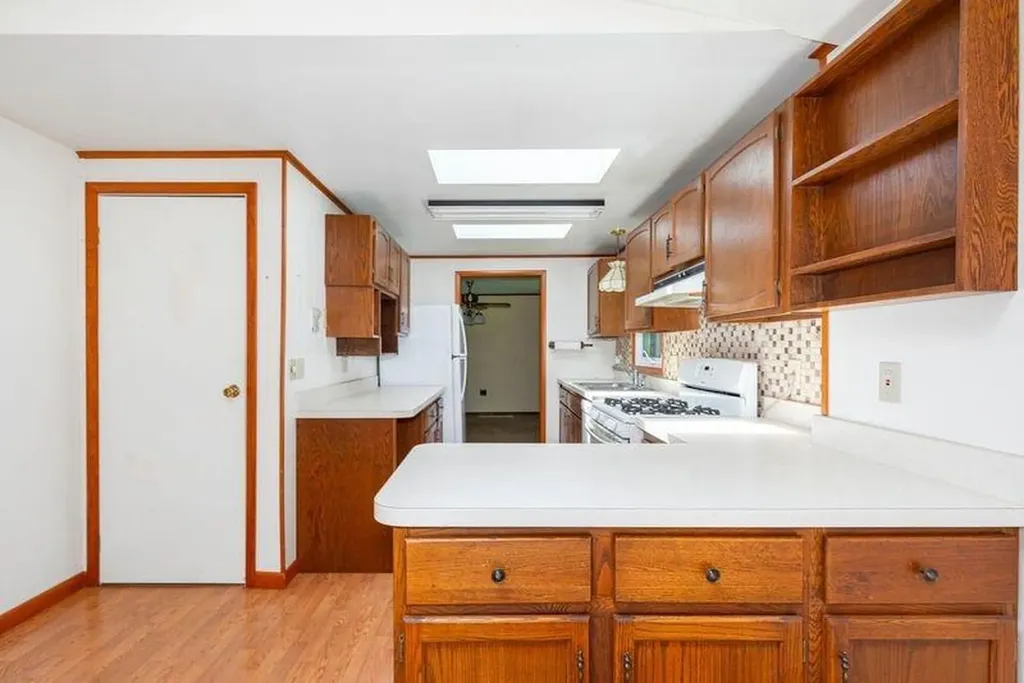 30 Barrytown Road Red Hook NY 12571