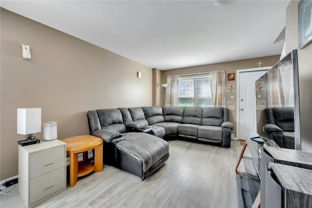 10 Dell Avenue Mount Vernon NY 10553