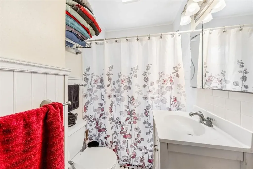 93 Osborne Hill Road Fishkill NY 12524