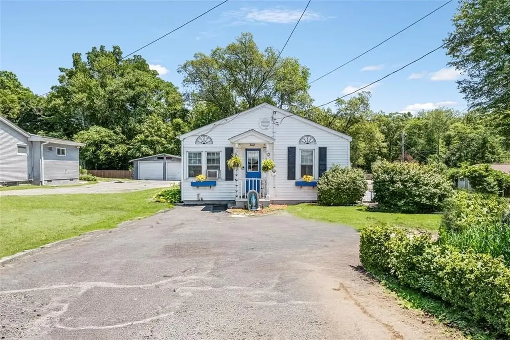 93 Osborne Hill Road Fishkill NY 12524
