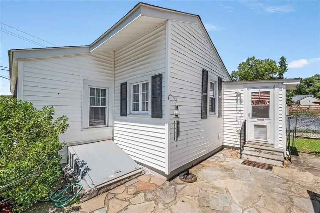 93 Osborne Hill Road Fishkill NY 12524