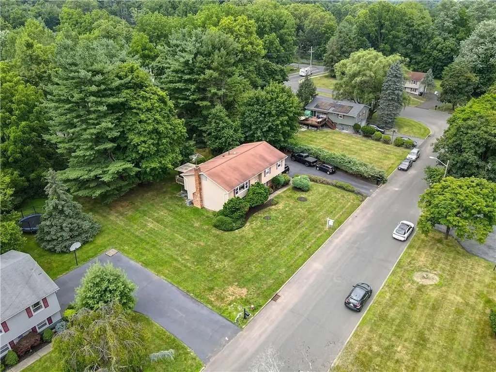 4 Fairway Oval Spring Valley NY 10977