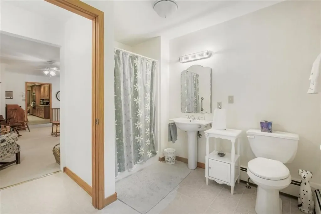 35 Pleasant Ridge Drive Poughkeepsie NY 12603
