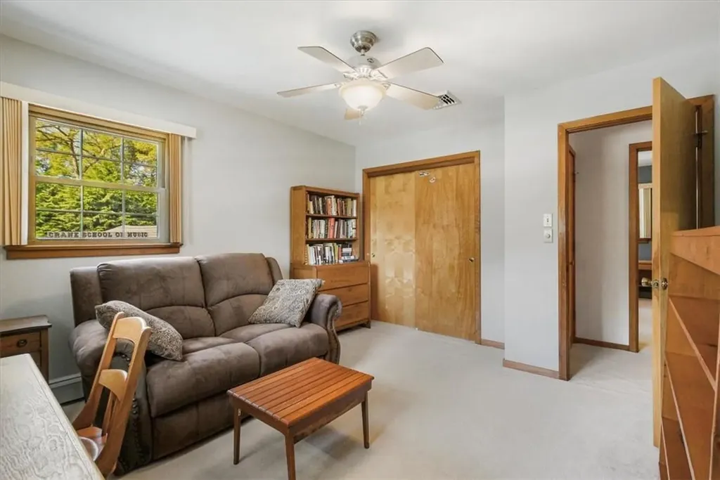 35 Pleasant Ridge Drive Poughkeepsie NY 12603