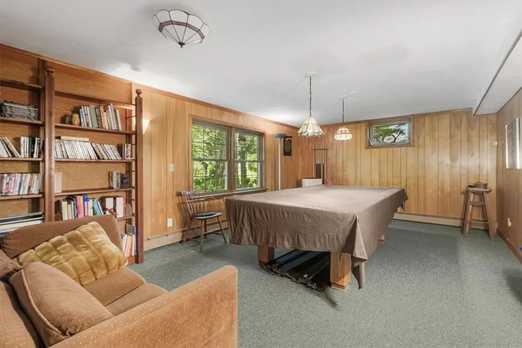 35 Pleasant Ridge Drive Poughkeepsie NY 12603