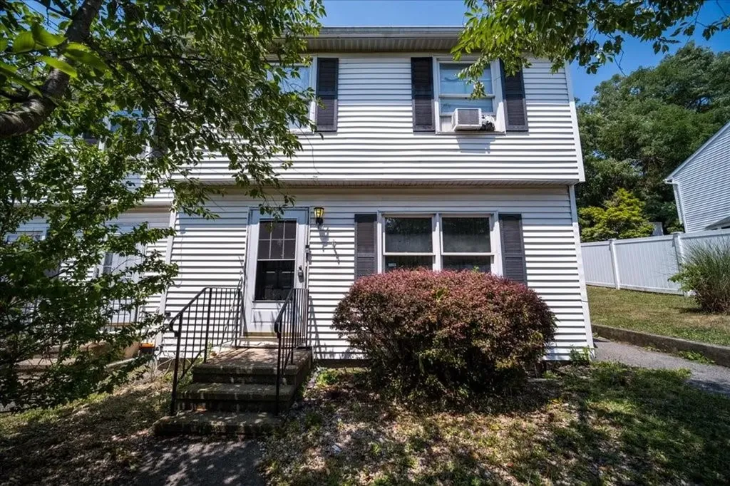 6 W Main Street Beacon NY 12508