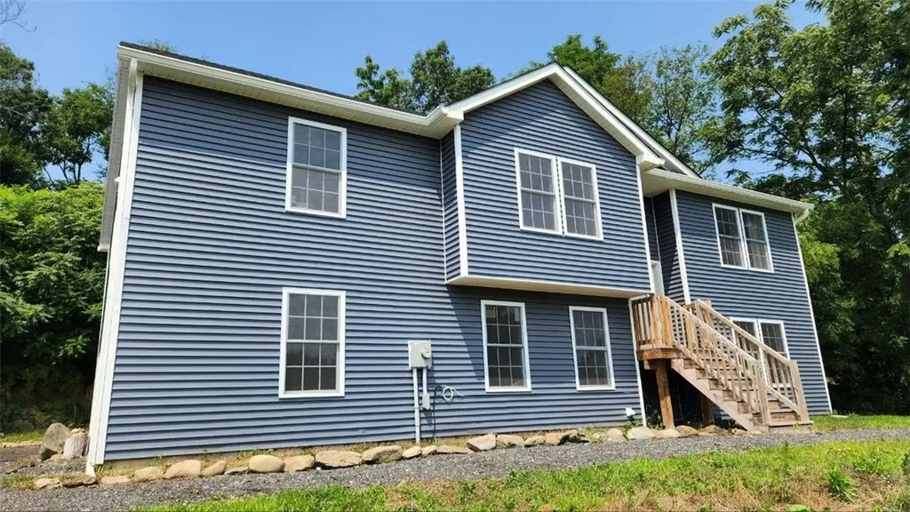 25 Anns Orchard Road Milton NY 12547