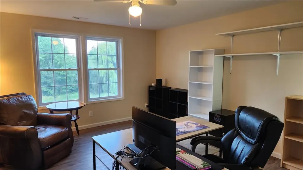 25 Anns Orchard Road Milton NY 12547