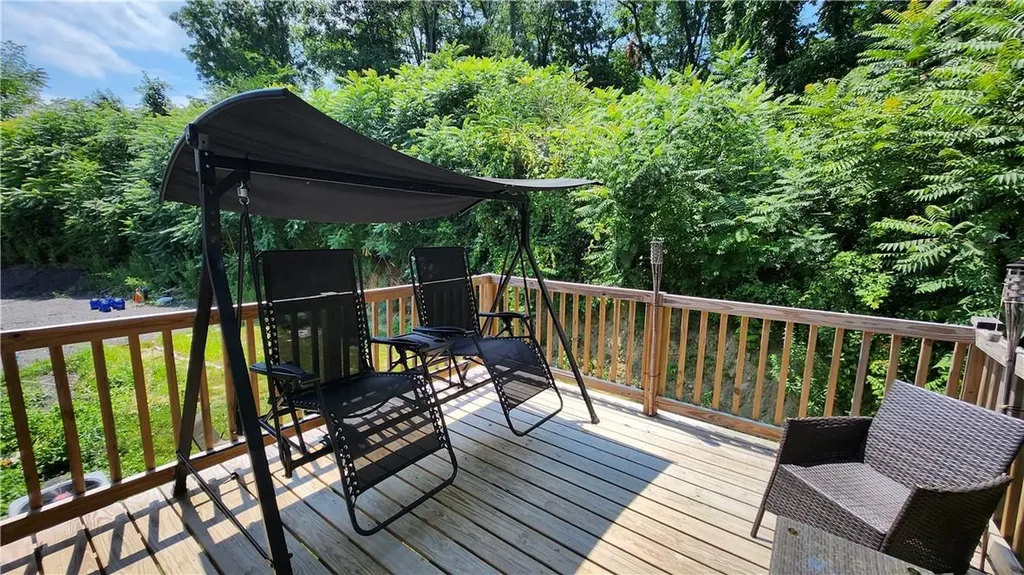 25 Anns Orchard Road Milton NY 12547