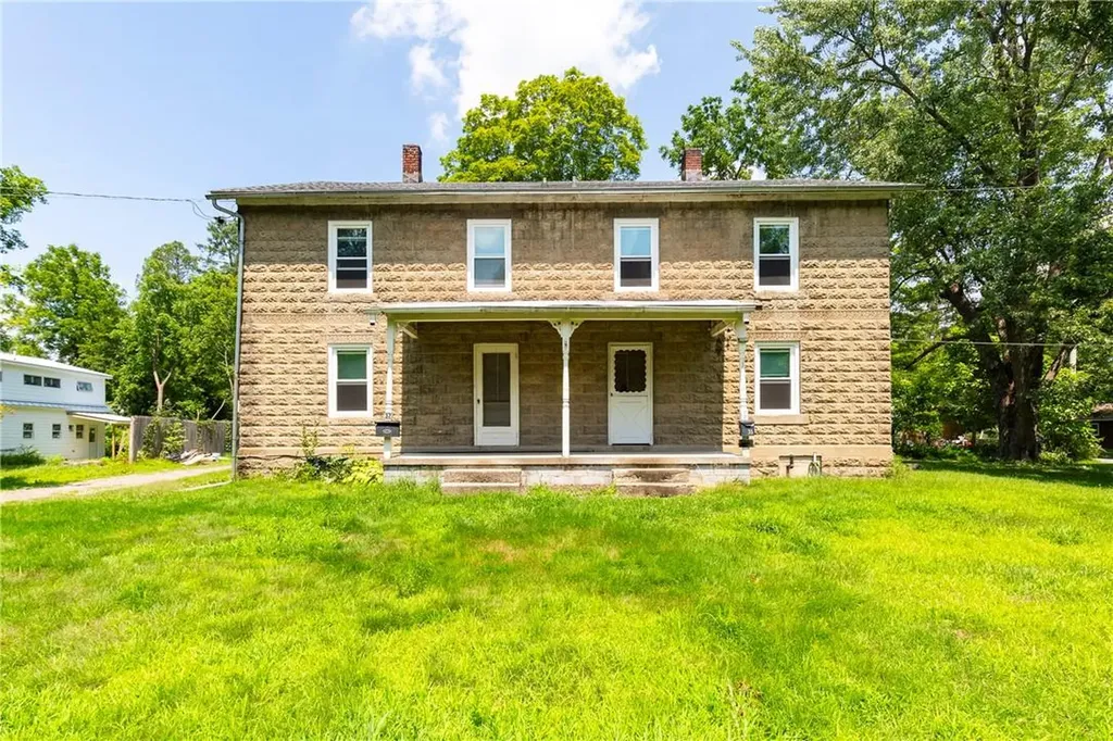 35 Garden Street Red Hook NY 12571