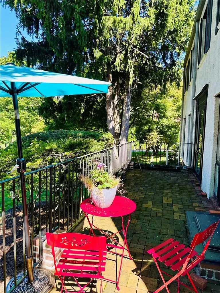 2 N Mountain Drive Dobbs Ferry NY 10522