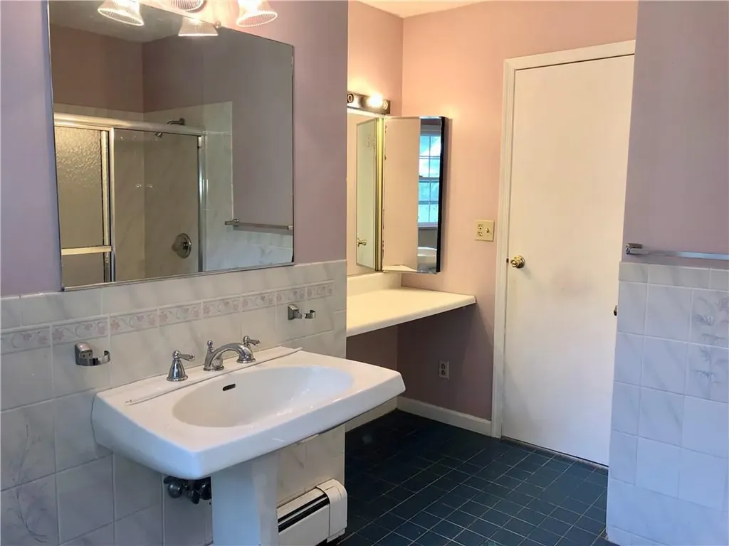 236 Creek Road Poughkeepsie NY 12601
