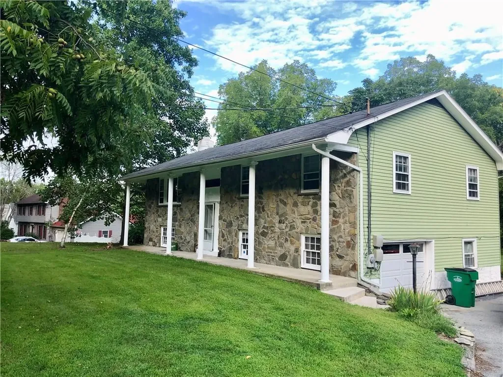 236 Creek Road Poughkeepsie NY 12601