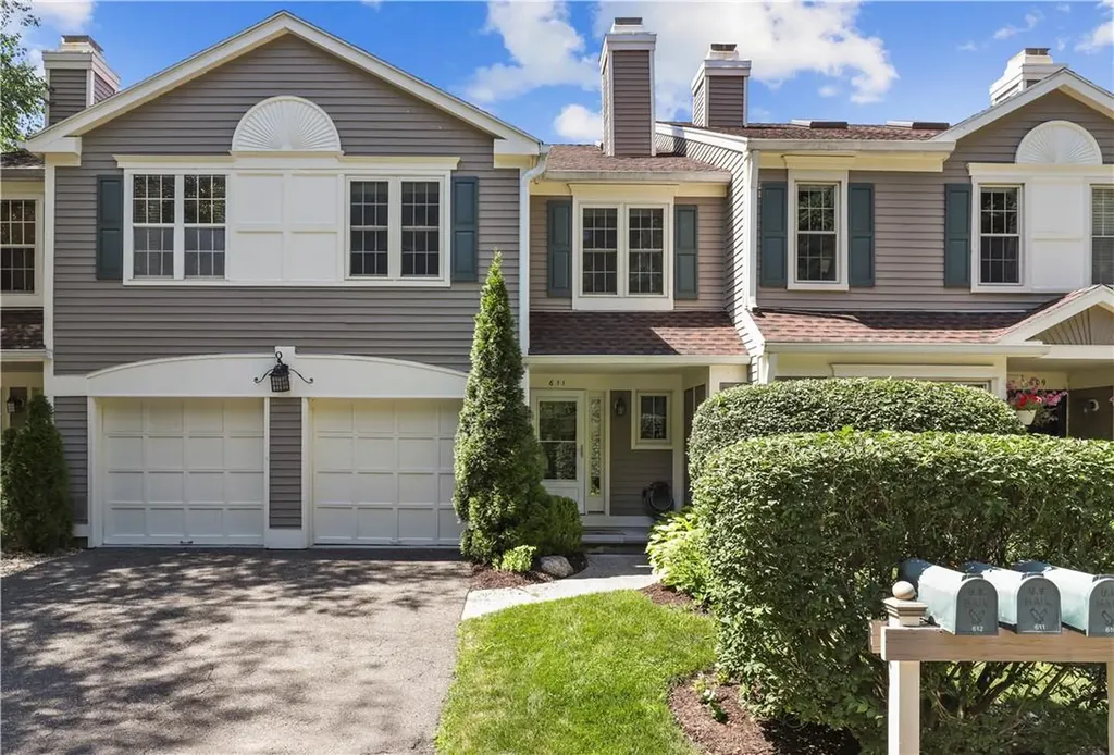 611 Pondside Drive White Plains NY 10607