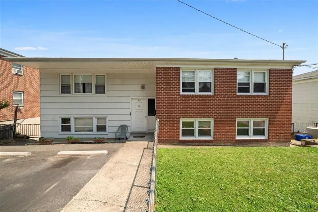44 Hillside Avenue Yonkers NY 10703