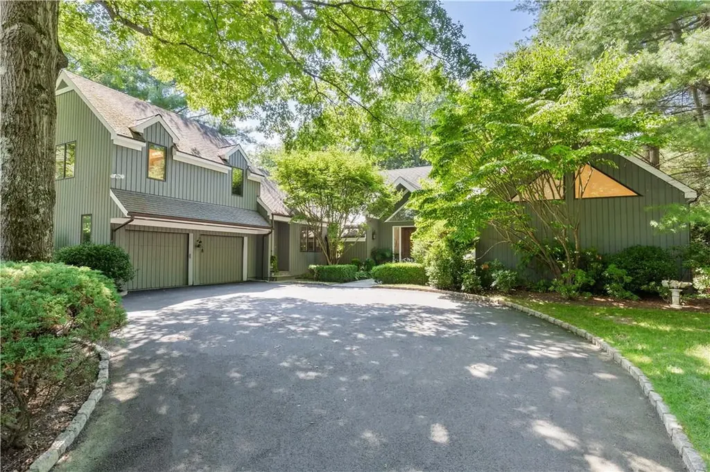 10 Westview Purchase NY 10577