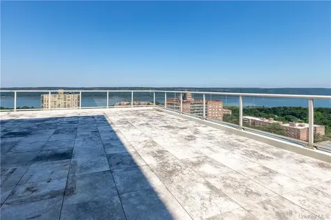 640 W 237th Street Bronx NY 10463