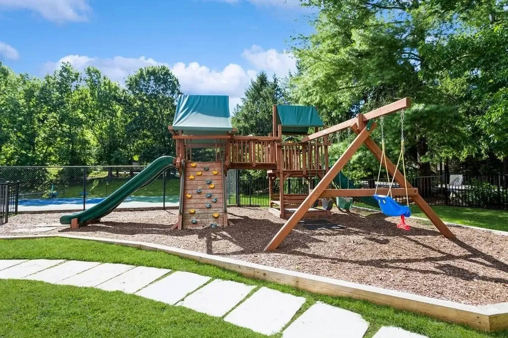 140 Deer Run Chappaqua NY 10514