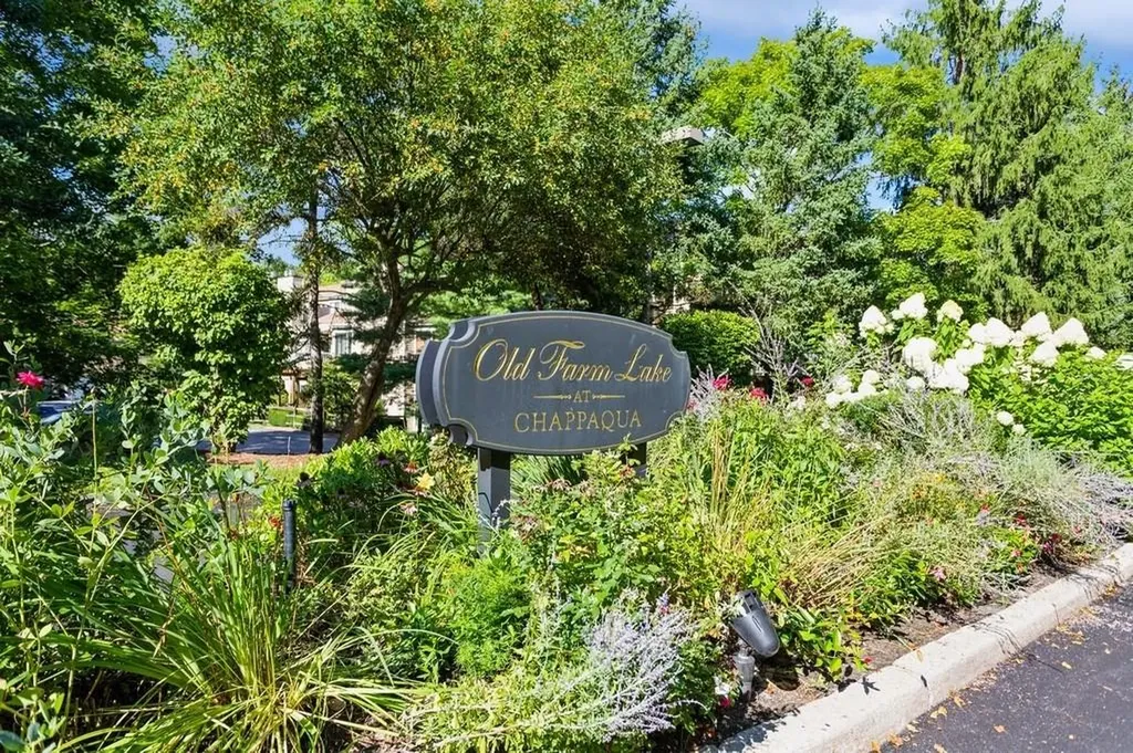 140 Deer Run Chappaqua NY 10514