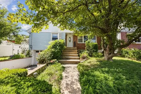 1425 Nepperhan Avenue Yonkers NY 10703