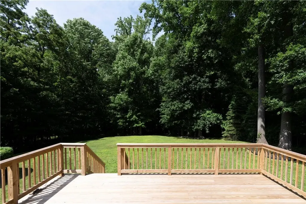 75 Indian Pass Stormville NY 12582