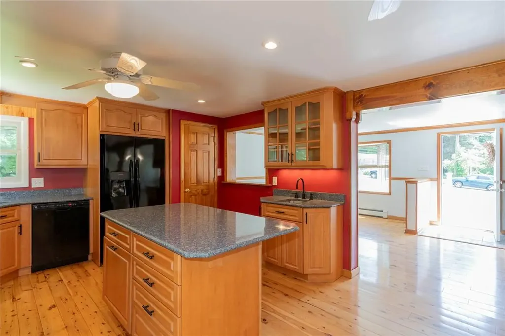 75 Indian Pass Stormville NY 12582