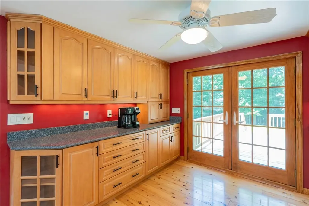 75 Indian Pass Stormville NY 12582