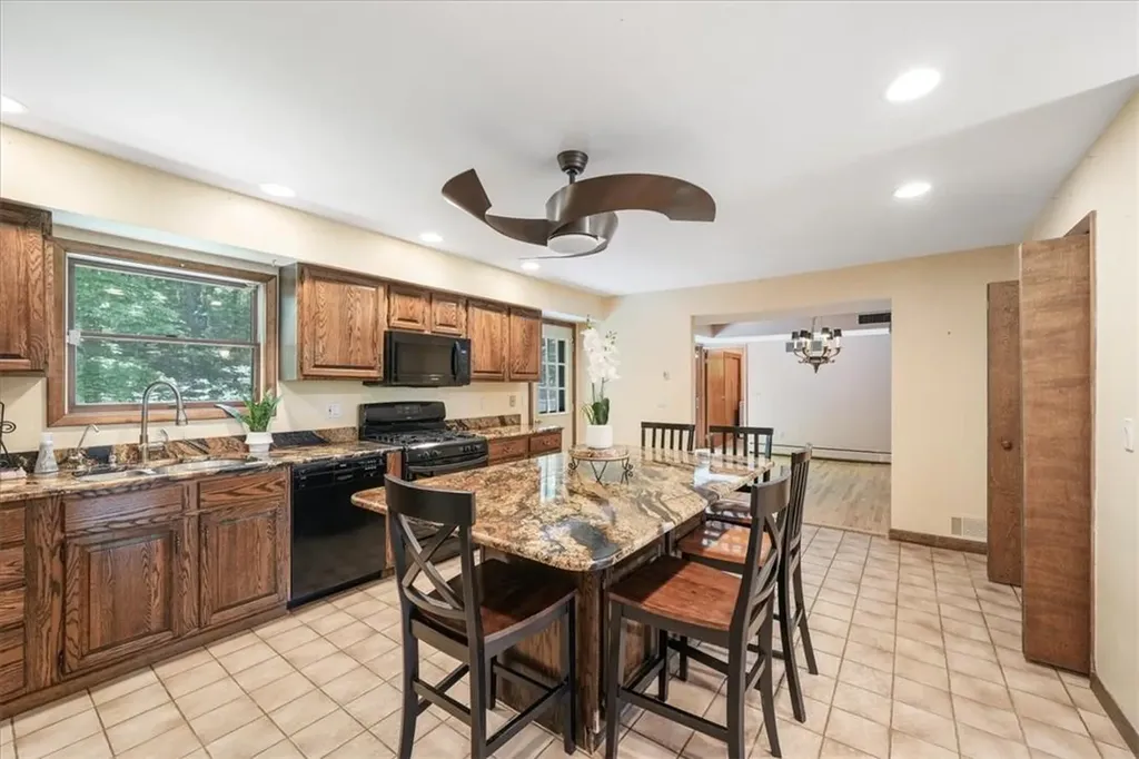 41 Osseo Park Road Monroe NY 10950