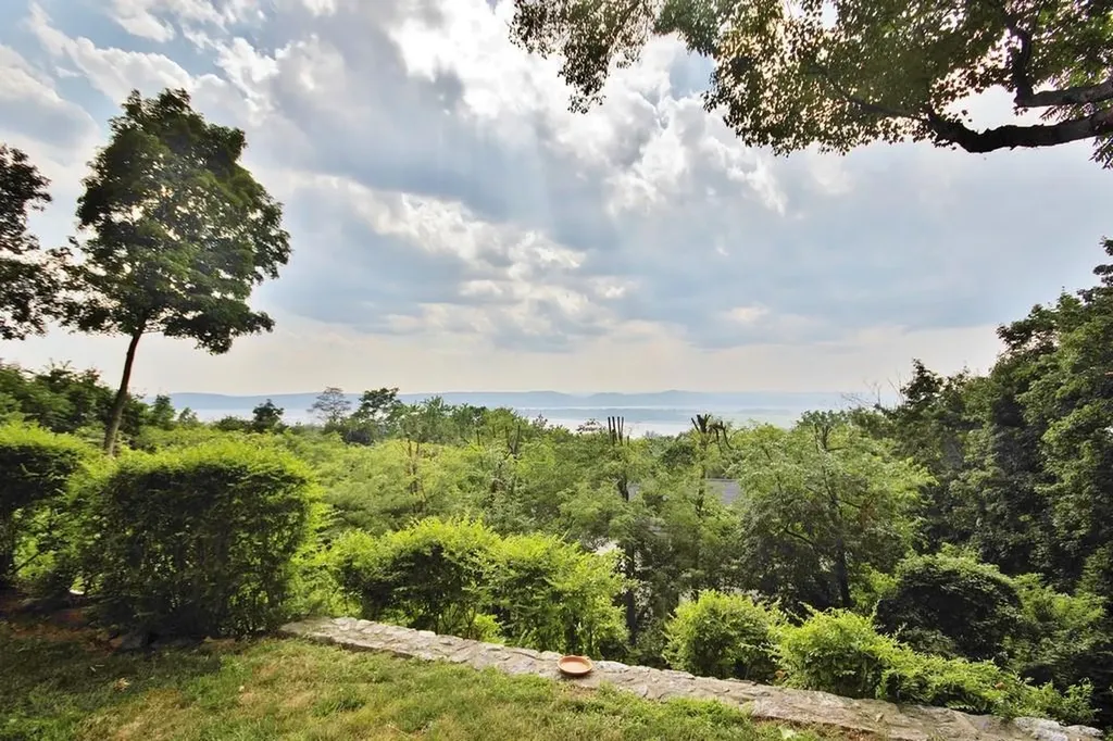 131 Cedar Lane Ossining NY 10562