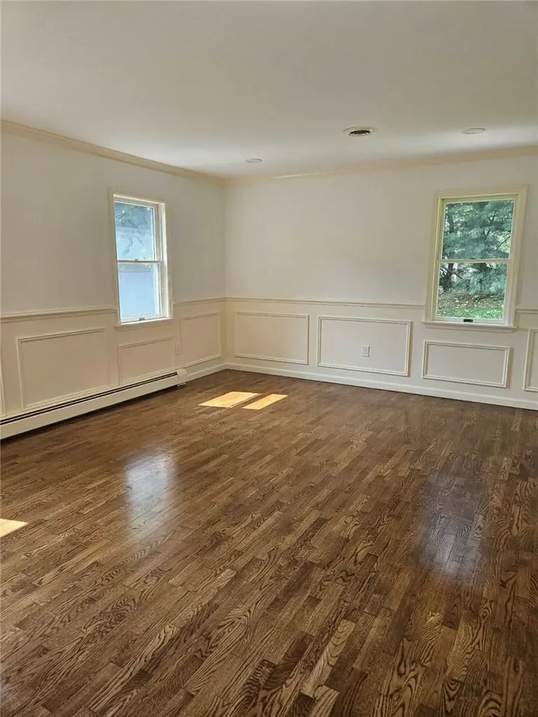 15 Nicole Way Spring Valley NY 10977