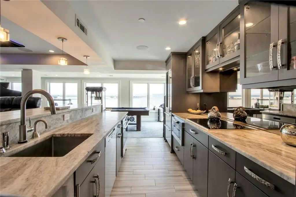 74 River Road Nyack NY 10960