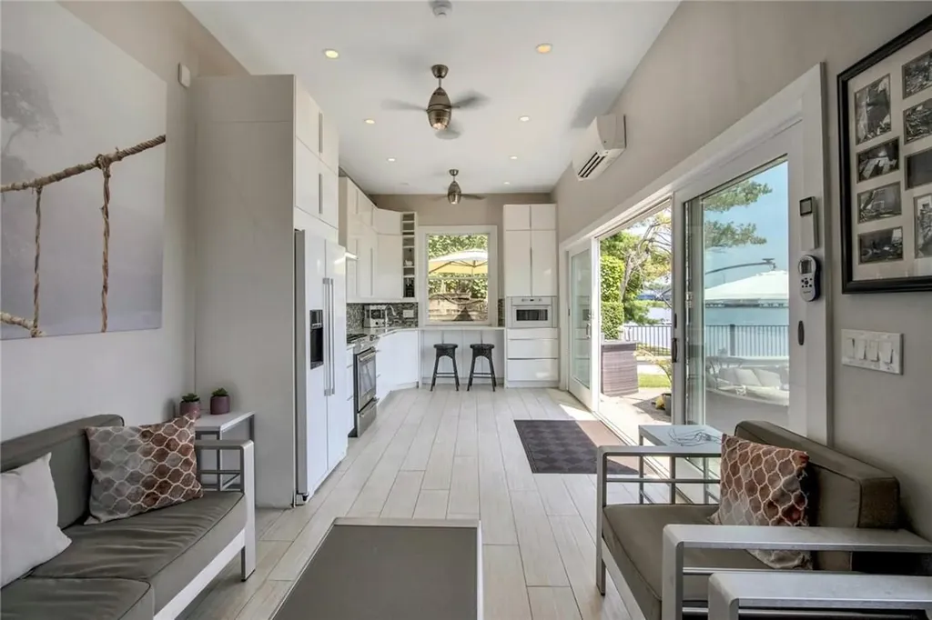 74 River Road Nyack NY 10960