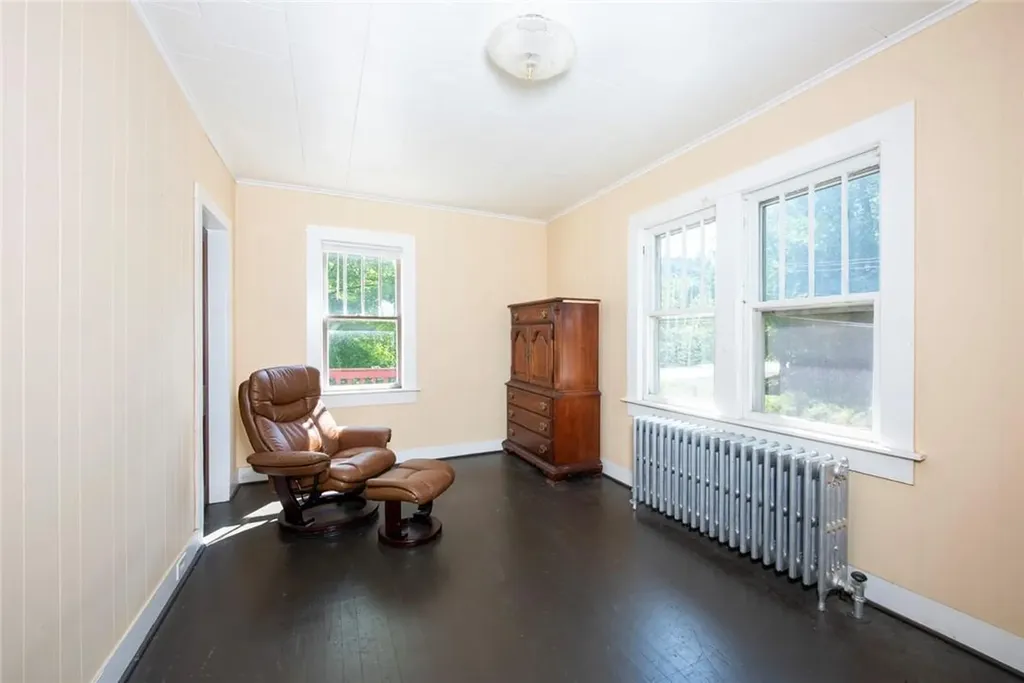 6 County Route 121 Callicoon NY 12723
