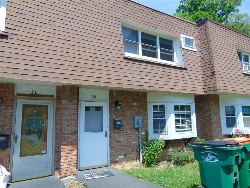 18 Roundtree Court Beacon NY 12508