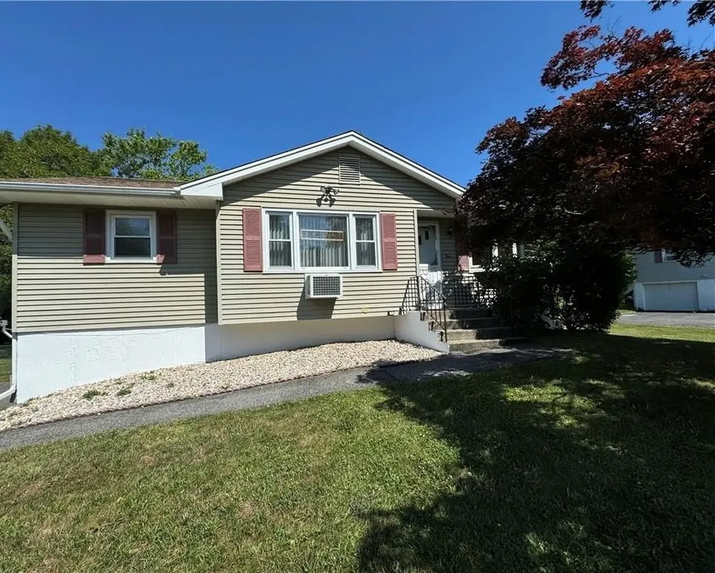 5 Laddie Road Middletown NY 10941