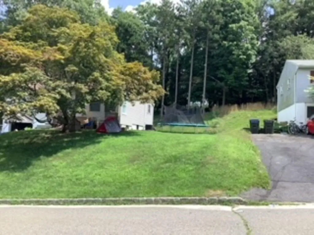 17 Duelk Avenue Monroe NY 10950