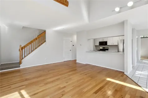 26 Tulip Court Nanuet NY 10954
