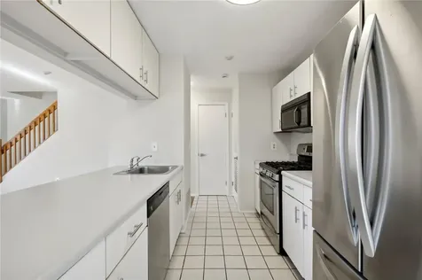 26 Tulip Court Nanuet NY 10954