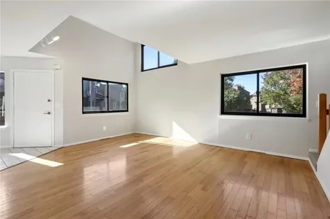 26 Tulip Court Nanuet NY 10954