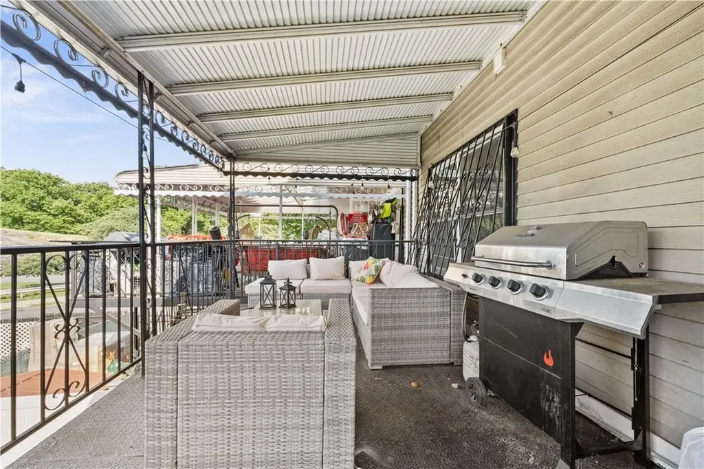 599 Beech Terrace Bronx NY 10454