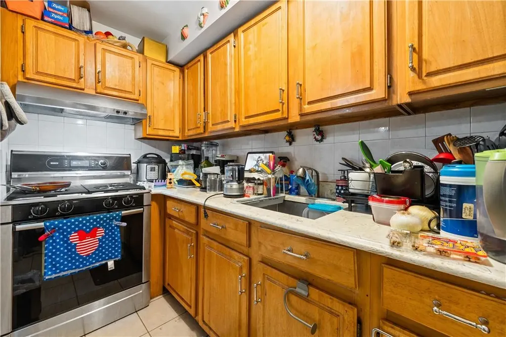 599 Beech Terrace Bronx NY 10454