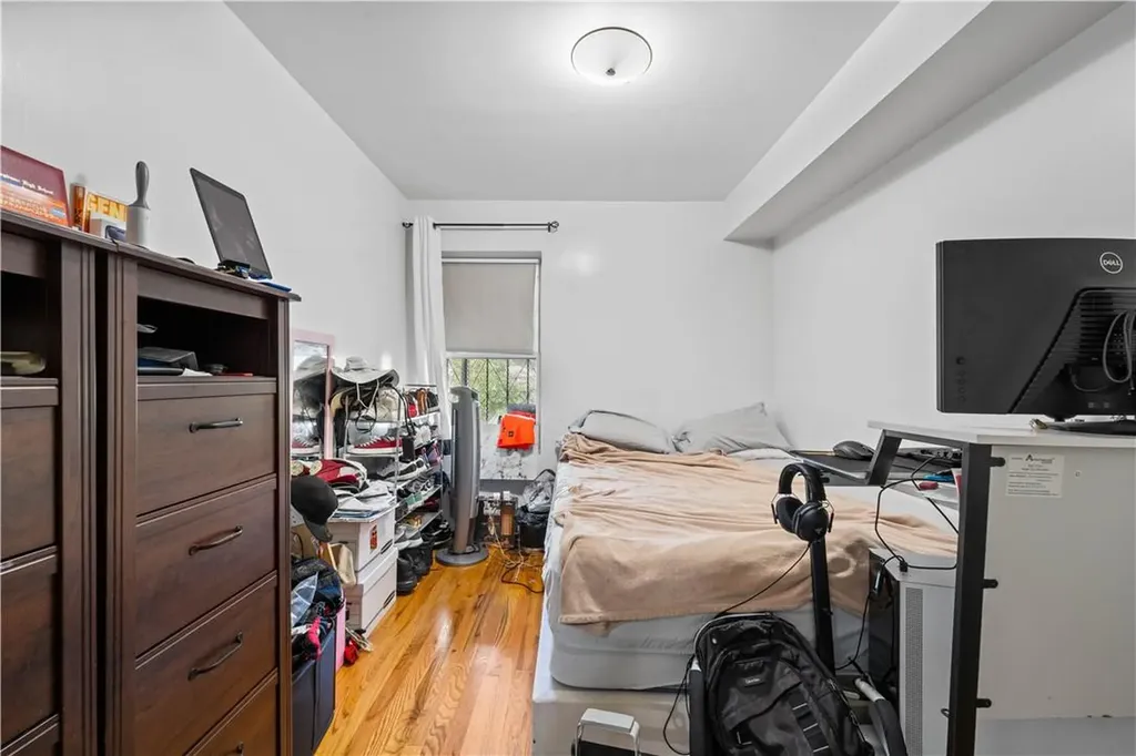 599 Beech Terrace Bronx NY 10454